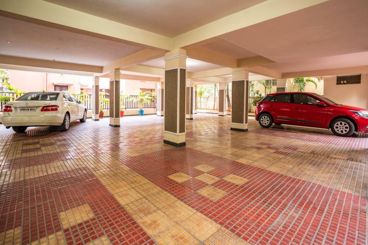 Blueberry Service Apartments Hyderabad Exteriör bild