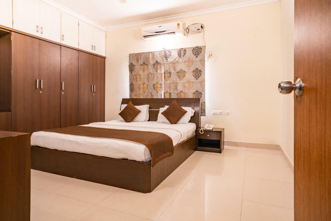 Blueberry Service Apartments Hyderabad Exteriör bild